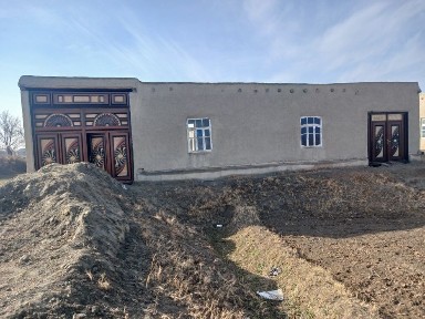 Peshku tumani So'sana qishlog‘Ida 8 sotixli uchastka sotiladi