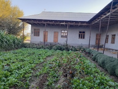 Продаеться дом 8 комнатный