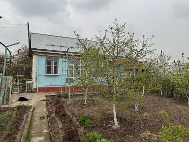 Продаётся благоустроенная дача в Кибрайском р-не, посёлок Майский