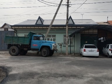 Uy sotiladi sergeli ozgariw mahalada