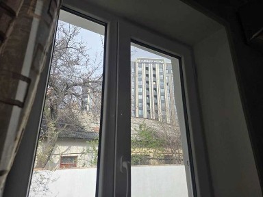 Дархан, метро Хамида Алимджана дом В САМОМ ЦЕНТРЕ !