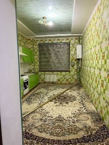 Шахрисабз шахридан 3 хонали 100 кв метрлик квартира сотилади срочно