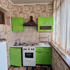 3 xonali 3-etaj remont hamma narsasi bilan sotiladi va ijaraga berilad