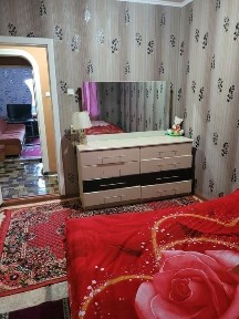 Ижарага куяман. Фаргона шахар А. Кодирий кучада.