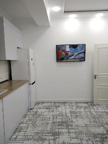УйСотилади. Зарафшон домдан, хамма кулайликлари билан.