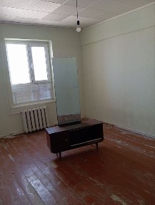 Uchquduqda kvartera sotiladi