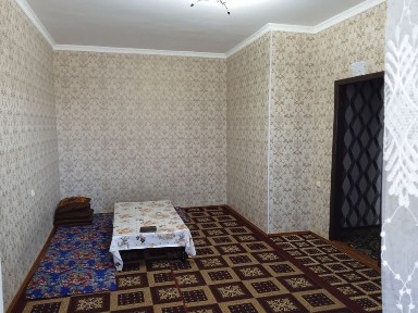 Navoiy shahar Vasxot hududi oldida 1xona 2 xona qilingan uy sotiladi