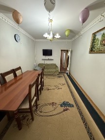Квартира 3-х комнатная. Зарафшан