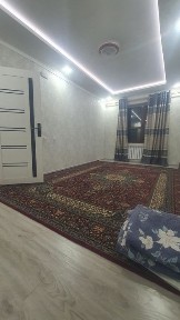 Kvartira 1 xonasi beriladi 2 ta qiz kerak.