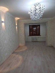 Продается 2 х комнатная квартира в центре Горгаз. Евроремонт.
