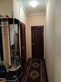 Урганчда, Вакзал, РАНЧ, МЕД Институт орасинда 4/4/4 КВ. сотилади.