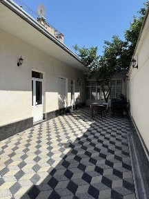 Sotiladi Дом под Бизнес или застройку 4 сотки за ЖК Mirabad Avenue