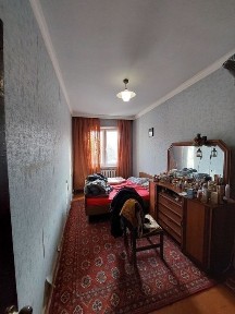 Продаю 2/2/4 квартира на Авиосозлар 4.