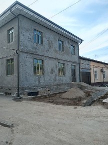 Еппадром олим полвон чойхонанани оркасида уй сотилади