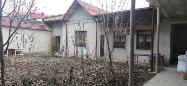 Oxunboboev mevazor mahallada uy sotiladi va obmen