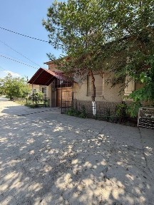 Свой дом 12сотикочада огороди билан от ташми 4 км олтин тепа и пабеда