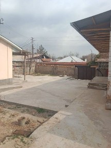 Srochna sotladi uy