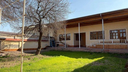 Тошкент тумани Гулистон махалля 2км уч кахрамондан, котедж куришга зор