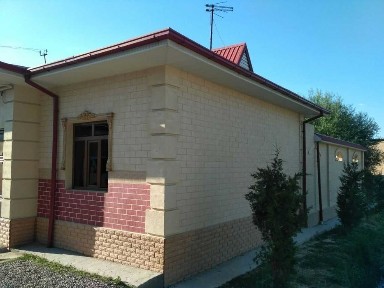4 хонали 2,85 сотик уй отилади