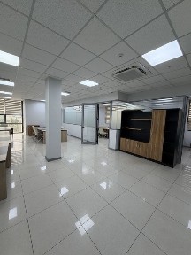 Слаётся нежилое помещение в БЦ Seul Plaza