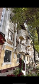 Аренда под офис 2-я линия в центре Шота Руставели 70 кв ор-р Lady Eva