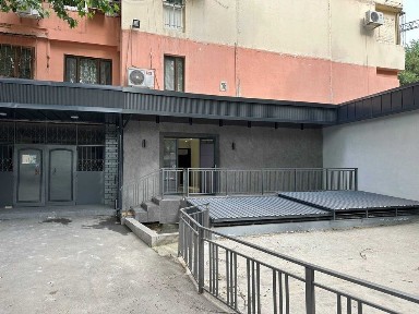 Продаётся Юнусабадский район метро Минор Ц5 ресторан Lali вдоль дороги