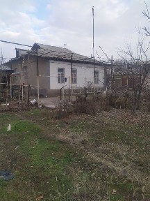 Уй сотилади 1 200 м2