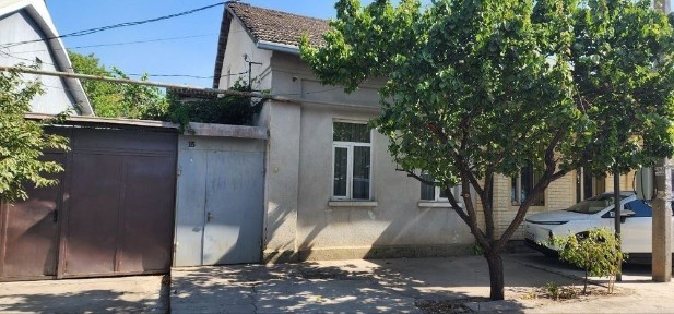 Sotiladi Дом Мирабад Махаля Янги Замон 2 сотки Фасад 6м под Застройку