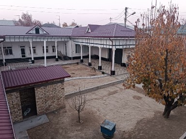 Уй сотилади 250 000$