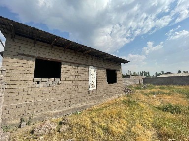 участка сотилади