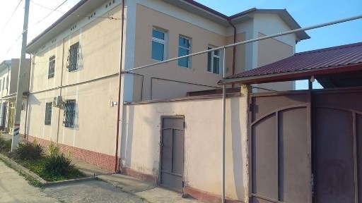 Продам двух этажный коттедж