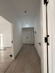 Srochna uy sotiladi 2 xonali