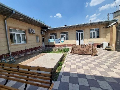 Продаю участок 3.70 соток 9 комната маххаля Янгиобод.
