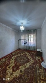 Срочно! 1/4/5 Юнусабад-10 с большим балконом 2х6, 45 кв. м. Отличное ме