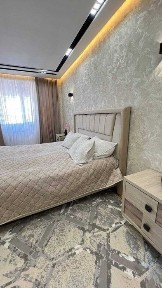 Сдаётся квартира. на Карасу 1 Ориентир - школа N308/Корзинка