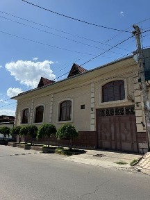 Uchtepa Katta qanidan 4.97sotix 9ta xona 2qavat