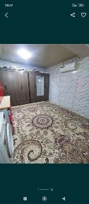 Продается 4 комнатный дом на одной сотке. Ориентир метро Максима