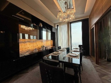 VIP CLASS СРОЧНО ПРОДАЕТСЯ 5и ком квартира в ЖК 
