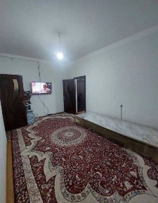 Алфа нейрон клиникаси олдида 2 хонали квартира сотилади 37 000$