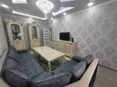 Фаргона Центрда Янги курилган Дом.