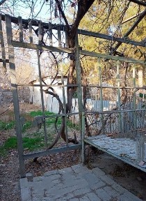 3 комн. квартира в коттедже за ЦУМом в гор. Навои