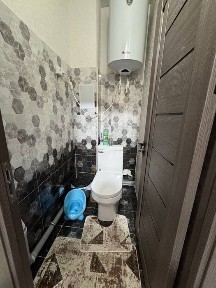 3 xonalik uy sotiladi