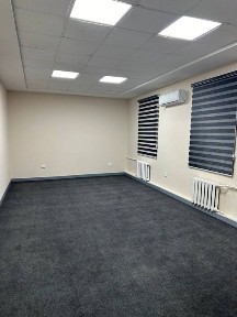 Офис 120 м² в аренду на Таффакур, 2 этаж, 3 кабинета, все включено