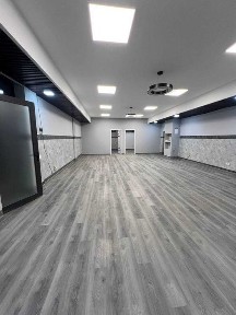 Улица Паркентская. Продам коммерческий обьект 125кв. м. Цоколь. 2 линия.