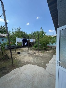 Срочно! Продается Орр: Тахтапул 5,6 Соток Фасад 20*28
