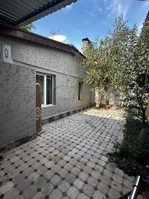 Продажа уютного дома (участка0 со всеми удобствами в центре города