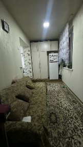 Срочно поодается 3 х комнатная квартира