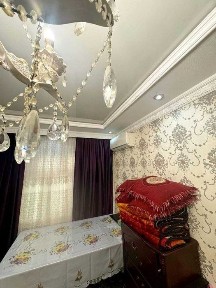 Qoraqamich 2/5 2/3/5 balkon 2/6 srorochno sotiladi