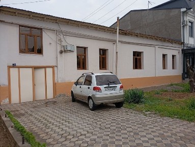 Taqachi tranvay krugda 6 sotix uy