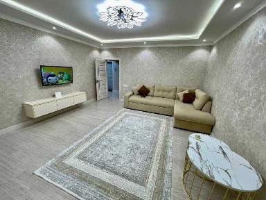 Срочна сдаётся кв в Юнусабад 11 кв 2 комнатний Орен Мега Планет
